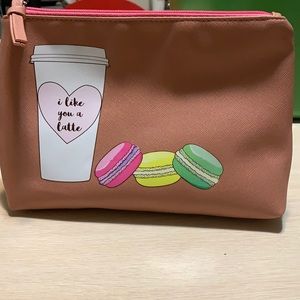 Make up bag (4)
